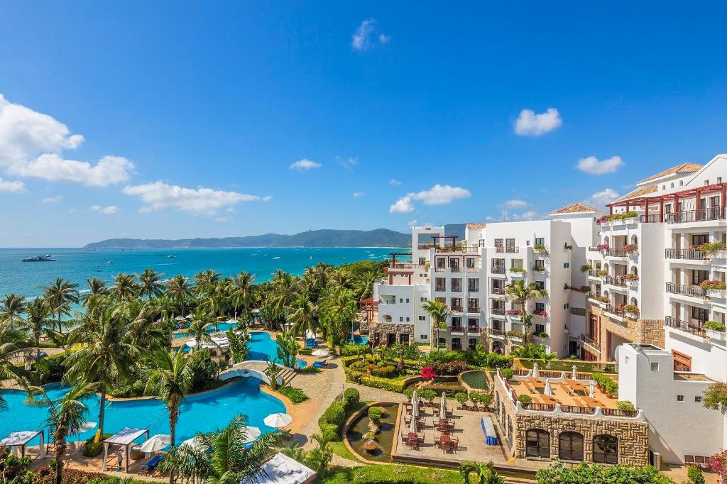 Фото отеля Хайнань, Aegean Boutique Suites Resort Sanya 5* №1